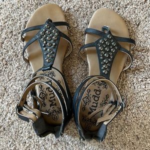 Super cute black gladiator sandals
